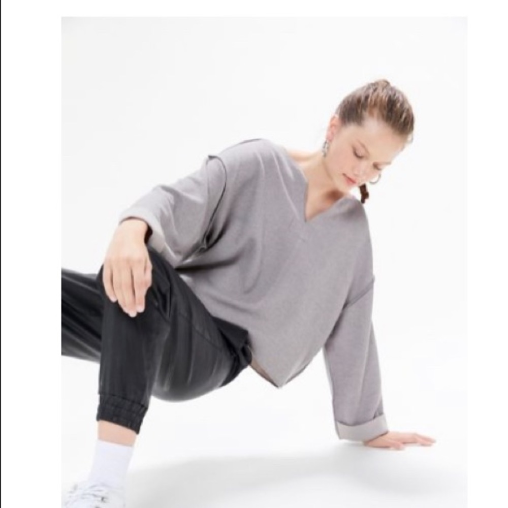 Grey notch neck top